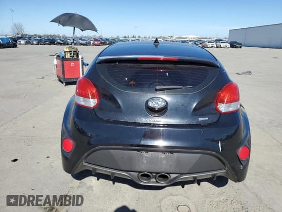 ✅ 2015 Hyundai Veloster Turbo • VIN: KMHTC6AE6FU227515 • Lot: 47118325. Wystawiony na Copart z przebiegiem 93 900 mil. Bezpłatny archiwum sprzedaży aukcyjnych z USA i szczegółowy raport historii pojazdu na DreamBid. Zdjęcie 6.