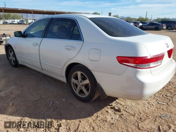 ✅ 2003 Honda Accord EX • VIN: JHMCM56663C084241 • Lot: 43722581. Wystawiony na IAAI z przebiegiem 294 725 mil. Bezpłatny archiwum sprzedaży aukcyjnych z USA i szczegółowy raport historii pojazdu na DreamBid. Zdjęcie 3.