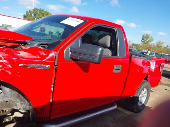 ✅ 2011 Ford F-150 XL • VIN: 1FTMF1CM7BFD25538 • Lot: 43402736. Listed on IAAI with 213,719 mi. Free auction sales archive from the USA and detailed vehicle history report at DreamBid. Image 15.