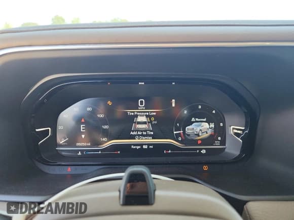 ✅ 2023 GMC Yukon Denali • VIN: 1GKS2DKL7PR482199 • Lot: 71064095. Wystawiony na Copart z przebiegiem 26 253 mil. Bezpłatny archiwum sprzedaży aukcyjnych z USA i szczegółowy raport historii pojazdu na DreamBid. Zdjęcie 9.