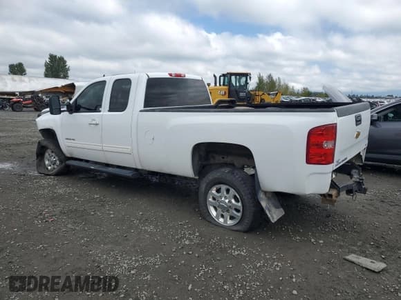 ✅ 2013 Chevrolet Silverado 2500HD LTZ • VIN: 1GC2KYC83DZ288696 • Lot: 72953984. Wystawiony na Copart z przebiegiem 199 870 mil. Bezpłatny archiwum sprzedaży aukcyjnych z USA i szczegółowy raport historii pojazdu na DreamBid. Zdjęcie 2.