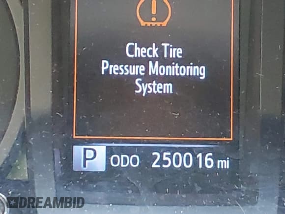 ✅ 2020 Toyota Tacoma SR • VIN: 3TYSX5ENXLT001202 • Lot: 42781126. Listed on IAAI with 250,016 mi. Free auction sales archive from the USA and detailed vehicle history report at DreamBid. Image 15.