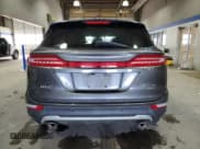 ✅ 2017 Lincoln MKC Reserve • VIN: 5LMCJ3D93HUL03680 • Lot: 87360394. Wystawiony na Copart z przebiegiem 66 428 mil. Bezpłatny archiwum sprzedaży aukcyjnych z USA i szczegółowy raport historii pojazdu na DreamBid. Zdjęcie 6.