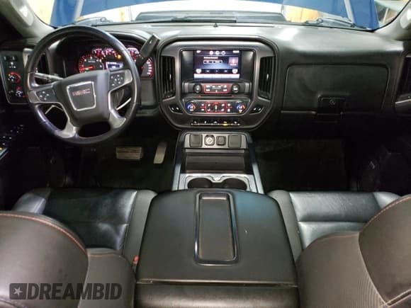 ✅ 2015 GMC Sierra 2500HD SLT • VIN: 1GT12ZEG1FF675533 • Lot: 67629235. Listed on Copart with 80,176 mi. Free auction sales archive from the USA and detailed vehicle history report at DreamBid. Image 8.