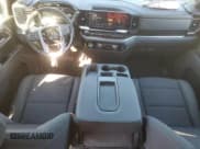 ✅ 2022 GMC Sierra 1500 SLE • VIN: 3GTUUBED0NG615468 • Лот: 81785484. Опубликован ранее на Copart с пробегом 43 501 миль. Бесплатный доступ к архиву аукционных продаж из США и подробный отчёт об истории автомобиля на DreamBid. Изображение 8.