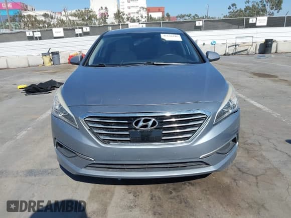 ✅ 2017 Hyundai Sonata 2.4L • VIN: 5NPE24AF1HH491347 • Lot: 43126346. Listed on IAAI with 124,651 mi. Free auction sales archive from the USA and detailed vehicle history report at DreamBid. Image 12.