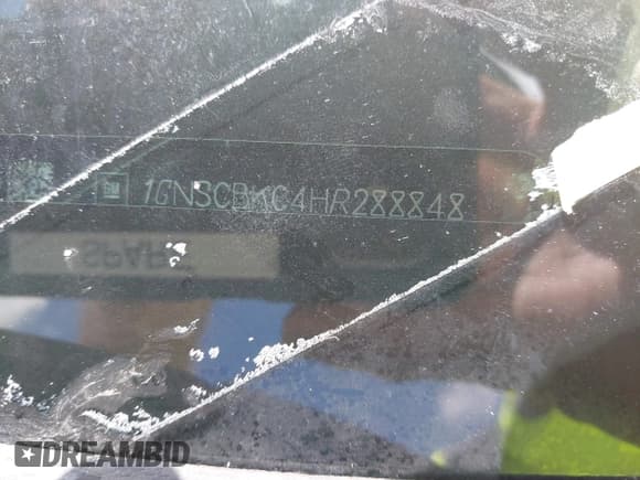 ✅ 2017 Chevrolet Tahoe LT • VIN: 1GNSCBKC4HR288848 • Lot: 42806850. Listed on IAAI with 133,190 mi. Free auction sales archive from the USA and detailed vehicle history report at DreamBid. Image 9.