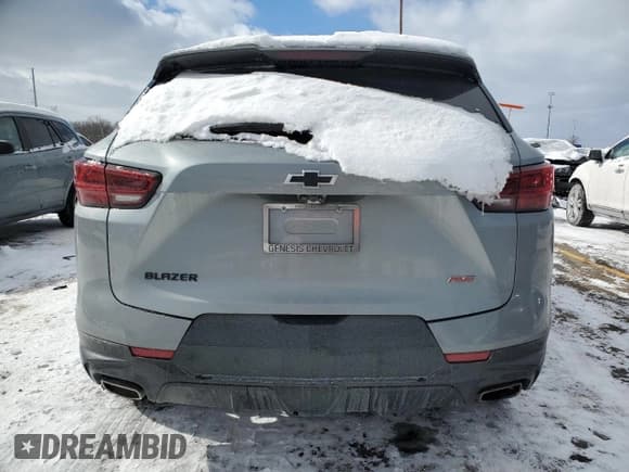 ✅ 2024 Chevrolet Blazer RS • VIN: 3GNKBERS2RS162035 • Lot: 44996375. Listed on Copart with 20,609 mi. Free auction sales archive from the USA and detailed vehicle history report at DreamBid. Image 6.