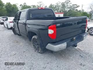 ✅ 2017 Toyota Tundra SR5 • VIN: 5TFEW5F17HX228520 • Lot: 39407865. Listed on IAAI with 70,999 mi. Free auction sales archive from the USA and detailed vehicle history report at DreamBid. Image 3.