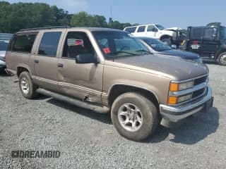 ✅ 1996 Chevrolet Suburban • VIN: 3GNFK16RXTG134506 • Lot: 66698144. Wystawiony na Copart z przebiegiem 227 266 mil. Bezpłatny archiwum sprzedaży aukcyjnych z USA i szczegółowy raport historii pojazdu na DreamBid. Zdjęcie 4.