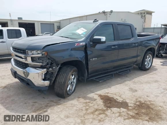 ✅ 2020 Chevrolet Silverado 1500 LT • VIN: 3GCUYDED6LG102349 • Lot: 42218090. Listed on IAAI with 143,033 mi. Free auction sales archive from the USA and detailed vehicle history report at DreamBid. Image 18.