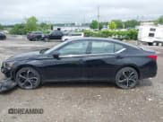 ✅ 2024 Nissan Altima SR • VIN: 1N4BL4CW1RN313233 • Lot: 42465421. Listed on IAAI with 24,028 mi. Free auction sales archive from the USA and detailed vehicle history report at DreamBid. Image 14.