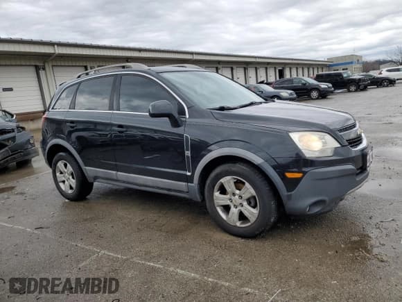 ✅ 2013 Chevrolet Captiva Sport LS • VIN: 3GNAL2EK8DS609893 • Lot: 43405205. Wystawiony na Copart z przebiegiem 131 336 mil. Bezpłatny archiwum sprzedaży aukcyjnych z USA i szczegółowy raport historii pojazdu na DreamBid. Zdjęcie 4.