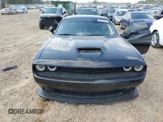 ✅ 2019 Dodge Challenger GT • VIN: 2C3CDZJGXKH504043 • Lot: 68979173. Wystawiony na Copart z przebiegiem Nie podano. Bezpłatny archiwum sprzedaży aukcyjnych z USA i szczegółowy raport historii pojazdu na DreamBid. Zdjęcie 5.