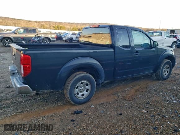 ✅ 2013 Nissan Frontier SV • VIN: 1N6BD0CT6DN747238 • Lot: 94395515. Listed on Copart with 207,680 mi. Free auction sales archive from the USA and detailed vehicle history report at DreamBid. Image 3.
