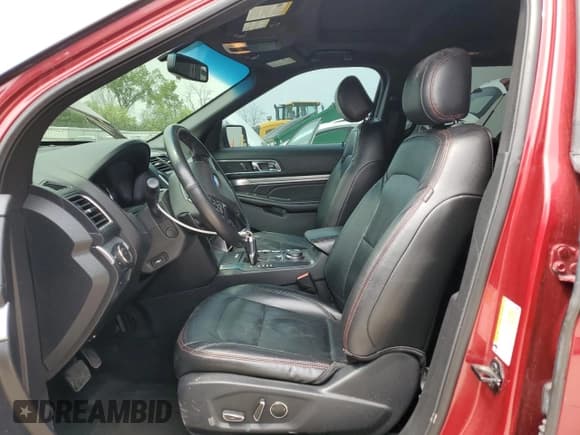 ✅ 2017 Ford Explorer Sport • VIN: 1FM5K8GT5HGA56156 • Lot: 60200865. Wystawiony na Copart z przebiegiem 139 967 mil. Bezpłatny archiwum sprzedaży aukcyjnych z USA i szczegółowy raport historii pojazdu na DreamBid. Zdjęcie 7.