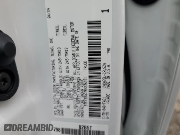 ✅ 2024 Toyota Tundra SR • VIN: 5TFKB5AA7RX036571 • Lot: 72647694. Wystawiony na Copart z przebiegiem 466 mil. Bezpłatny archiwum sprzedaży aukcyjnych z USA i szczegółowy raport historii pojazdu na DreamBid. Zdjęcie 12.