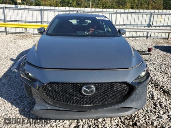 ✅ 2020 Mazda 3 Premium • VIN: JM1BPANM7L1157545 • Lot: 90875095. Listed on Copart with 77,966 mi. Free auction sales archive from the USA and detailed vehicle history report at DreamBid. Image 5.