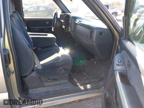 ✅ 2001 Chevrolet Silverado 1500 LT • VIN: 1GCEC19T21Z179316 • Лот: 43667352. Опубликован ранее на IAAI с пробегом 153 099 миль. Бесплатный доступ к архиву аукционных продаж из США и подробный отчёт об истории автомобиля на DreamBid. Изображение 5.