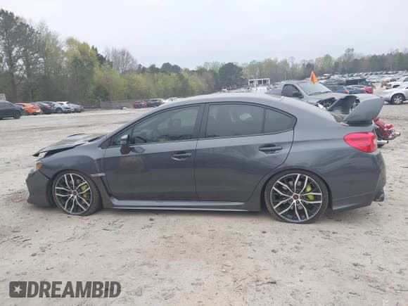 ✅ 2020 Subaru WRX STI • VIN: JF1VA2E65L9832757 • Lot: 41938409. Listed on IAAI with 45,606 mi. Free auction sales archive from the USA and detailed vehicle history report at DreamBid. Image 14.