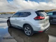 ✅ 2020 Nissan Rogue S • VIN: JN8AT2MV4LW116434 • Лот: 89705845. Опубликован ранее на Copart с пробегом 107 058 миль. Бесплатный доступ к архиву аукционных продаж из США и подробный отчёт об истории автомобиля на DreamBid. Изображение 2.