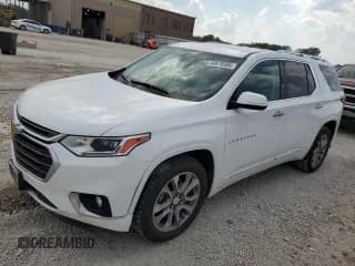 ✅ 2019 Chevrolet Traverse Premier • VIN: 1GNEVKKW7KJ218896 • Lot: 80678505. Wystawiony na Copart z przebiegiem 93 659 mil. Bezpłatny archiwum sprzedaży aukcyjnych z USA i szczegółowy raport historii pojazdu na DreamBid. Zdjęcie 1.
