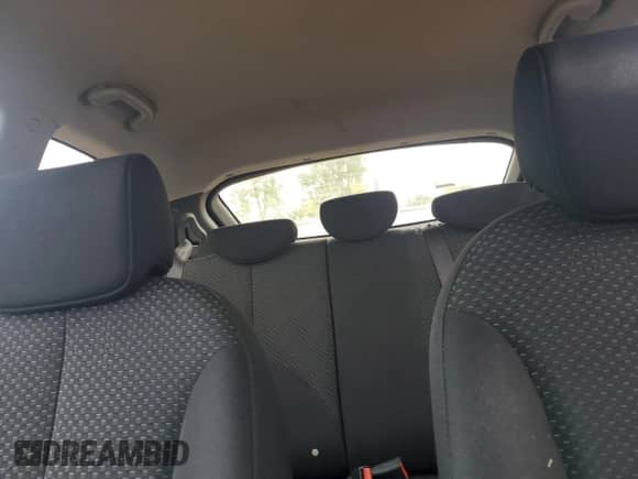 2009 Hyundai Accent GS с VIN KMHCM36C29U127841, выставлен на аукционе Copart как лот 59858535 с пробегом 129 778 миль миль и Списание • Salvage title. История ставок и продаж доступна на DreamBid. Изображение 10.