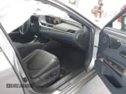 ✅ 2019 Lexus ES 350 • VIN: 58ABZ1B10KU033087 • Lot: 42519417. Wystawiony na IAAI z przebiegiem 44 407 mil. Bezpłatny archiwum sprzedaży aukcyjnych z USA i szczegółowy raport historii pojazdu na DreamBid. Zdjęcie 5.