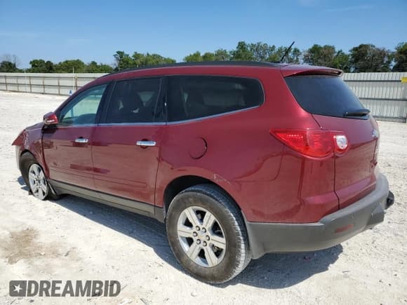 ✅ 2010 Chevrolet Traverse 1LT • VIN: 1GNLRFED3AJ219961 • Lot: 68084614. Wystawiony na Copart z przebiegiem 40 059 mil. Bezpłatny archiwum sprzedaży aukcyjnych z USA i szczegółowy raport historii pojazdu na DreamBid. Zdjęcie 2.