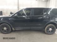 ✅ 2018 Ford Police Interceptor Utility • VIN: 1FM5K8AR0JGC75626 • Лот: 43339207. Опубликован ранее на IAAI с пробегом 100 798 миль. Бесплатный доступ к архиву аукционных продаж из США и подробный отчёт об истории автомобиля на DreamBid. Изображение 15.