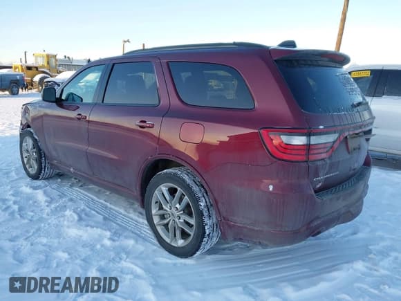 ✅ 2024 Dodge Durango GT Plus • VIN: 1C4RDJDG0RC173280 • Lot: 43646203. Wystawiony na IAAI z przebiegiem 22 295 mil. Bezpłatny archiwum sprzedaży aukcyjnych z USA i szczegółowy raport historii pojazdu na DreamBid. Zdjęcie 3.