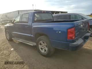 2009 Dodge Dakota Bighorn/Lonestar z VIN 1D7HW38P29S776741, wystawiony jako Copart lot #76554394 z przebiegiem 211 326 mil mil oraz Czysty tytuł • Clean title. Historia ofert i sprzedaży dostępna na DreamBid. Obrazek 2.