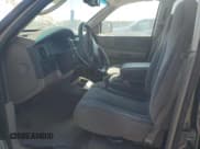 ✅ 2002 Dodge Dakota SLT • VIN: 1B7HG48N22S689150 • Lot: 52259465. Wystawiony na Copart z przebiegiem 227 386 mil. Bezpłatny archiwum sprzedaży aukcyjnych z USA i szczegółowy raport historii pojazdu na DreamBid. Zdjęcie 7.