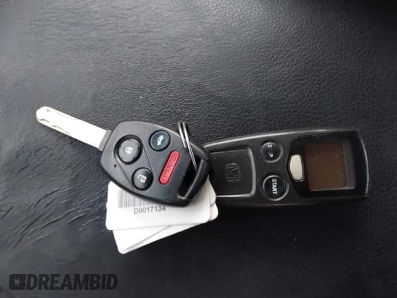 ✅ 2011 Honda Accord EX-L • VIN: 1HGCP2F87BA136674 • Lot: 43711728. Wystawiony na IAAI z przebiegiem 178 231 mil. Bezpłatny archiwum sprzedaży aukcyjnych z USA i szczegółowy raport historii pojazdu na DreamBid. Zdjęcie 11.