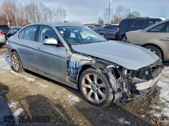 ✅ 2014 BMW 3 Series ActiveHybrid 3 • VIN: WBA3F9C53EKP46524 • Lot: 95027635. Listed on Copart with 47,322 mi. Free auction sales archive from the USA and detailed vehicle history report at DreamBid. Image 4.