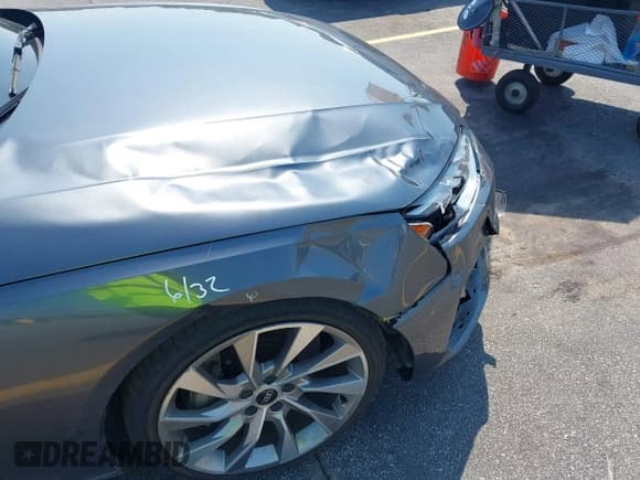 ✅ 2021 Audi A4 S line Premium Plus • VIN: WAUEAAF47MA039474 • Лот: 42516450. Опубликован ранее на IAAI с пробегом 76 399 миль. Бесплатный доступ к архиву аукционных продаж из США и подробный отчёт об истории автомобиля на DreamBid. Изображение 19.