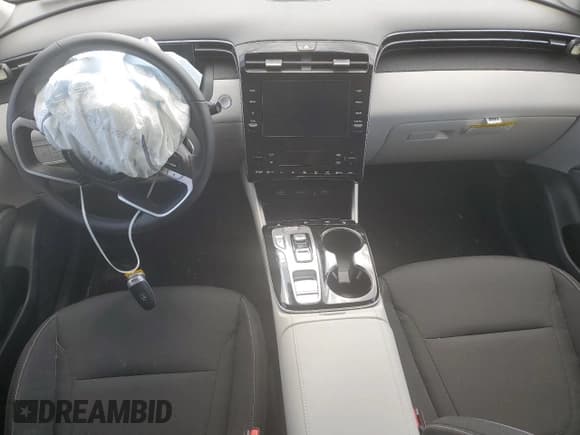 ✅ 2022 Hyundai Tucson SEL Convenience • VIN: KM8JFCA14NU066865 • Lot: 50705473. Wystawiony na Copart z przebiegiem Nie podano. Bezpłatny archiwum sprzedaży aukcyjnych z USA i szczegółowy raport historii pojazdu na DreamBid. Zdjęcie 8.