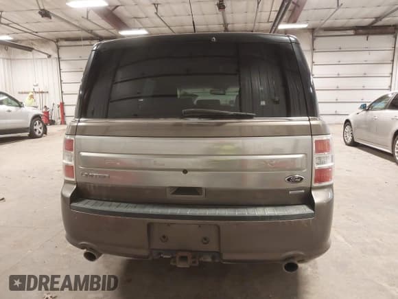 ✅ 2013 Ford Flex Limited • VIN: 2FMHK6DT5DBD14005 • Lot: 43771886. Wystawiony na IAAI z przebiegiem 136 577 mil. Bezpłatny archiwum sprzedaży aukcyjnych z USA i szczegółowy raport historii pojazdu na DreamBid. Zdjęcie 16.