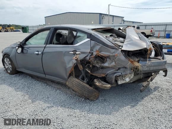 ✅ 2024 Nissan Altima S • VIN: 1N4BL4BV8RN373423 • Lot: 70753745. Listed on Copart with Not provided. Free auction sales archive from the USA and detailed vehicle history report at DreamBid. Image 2.