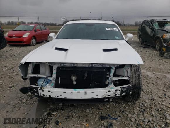 ✅ 2017 Dodge Challenger GT • VIN: 2C3CDZGG9HH598674 • Lot: 49322014. Wystawiony na Copart z przebiegiem 81 287 mil. Bezpłatny archiwum sprzedaży aukcyjnych z USA i szczegółowy raport historii pojazdu na DreamBid. Zdjęcie 5.
