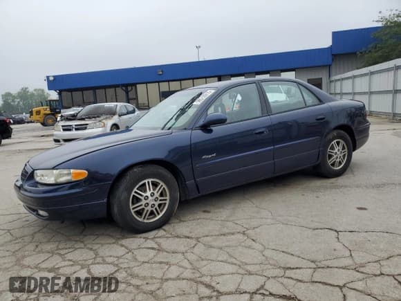 ✅ 2001 Buick Regal LS • VIN: 2G4WB55K911312427 • Lot: 59518915. Listed on Copart with 211,572 mi. Free auction sales archive from the USA and detailed vehicle history report at DreamBid. Image 1.