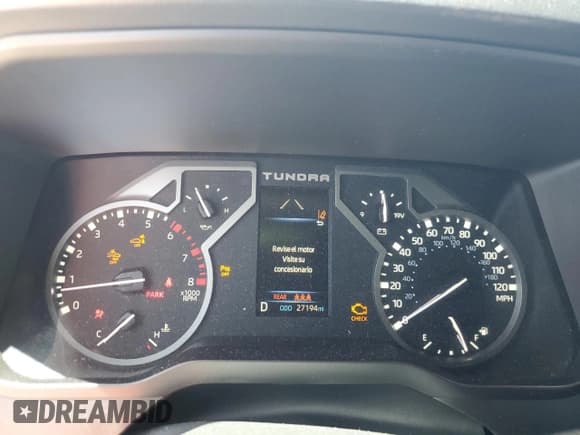 ✅ 2022 Toyota Tundra SR5 • VIN: 5TFLA5AB8NX012211 • Lot: 62810765. Listed on Copart with 27,194 mi. Free auction sales archive from the USA and detailed vehicle history report at DreamBid. Image 9.