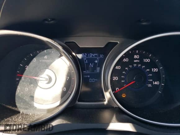 2017 Hyundai Veloster with VIN KMHTC6AD0HU320198, listed as a Copart auction lot 42566614 with 82,134 mi miles and . Bid and sale history available at DreamBid. Image 9.