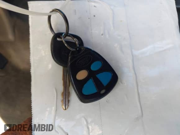 2005 Chevrolet Tahoe LS with VIN 1GNEC13V85J176815, listed as a IAAI auction lot 43567136 with 152,649 mi miles and . Bid and sale history available at DreamBid. Image 11.