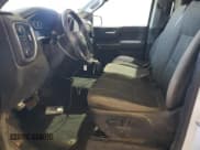 ✅ 2019 Chevrolet Silverado 1500 LT • VIN: 3GCPYDEK6KG115905 • Lot: 54951325. Wystawiony na Copart z przebiegiem 106 568 mil. Bezpłatny archiwum sprzedaży aukcyjnych z USA i szczegółowy raport historii pojazdu na DreamBid. Zdjęcie 7.