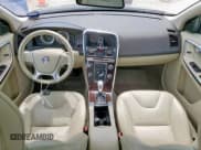 ✅ 2013 Volvo XC60 3.2L • VIN: YV4952DZ4D2372817 • Lot: 60638955. Listed on Copart with 123,750 mi. Free auction sales archive from the USA and detailed vehicle history report at DreamBid. Image 8.