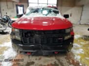 ✅ 2020 Chevrolet Silverado 1500 Custom Trail Boss • VIN: 1GCRYCEF8LZ204804 • Lot: 87606645. Wystawiony na Copart z przebiegiem 107 511 mil. Bezpłatny archiwum sprzedaży aukcyjnych z USA i szczegółowy raport historii pojazdu na DreamBid. Zdjęcie 5.