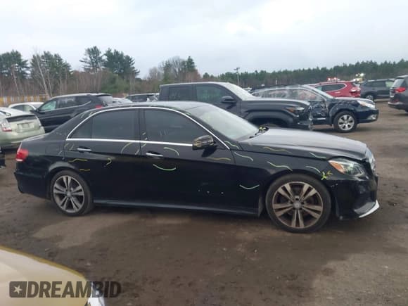 ✅ 2015 Mercedes-Benz E 350 Sport • VIN: WDDHF8JB6FB129315 • Lot: 43665058. Wystawiony na IAAI z przebiegiem 124 865 mil. Bezpłatny archiwum sprzedaży aukcyjnych z USA i szczegółowy raport historii pojazdu na DreamBid. Zdjęcie 13.