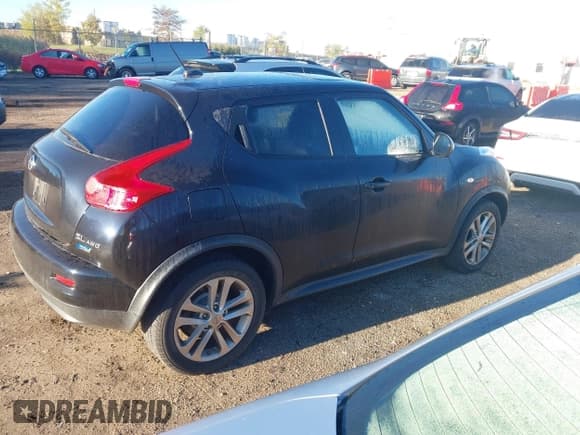 ✅ 2012 Nissan Juke SL • VIN: JN8AF5MV4CT116993 • Лот: 43380673. Опубликован ранее на IAAI с пробегом 125 847 миль. Бесплатный доступ к архиву аукционных продаж из США и подробный отчёт об истории автомобиля на DreamBid. Изображение 4.