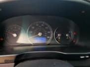 ✅ 2010 Hyundai Santa Fe SE • VIN: 5NMSH4AG8AH396247 • Lot: 66035984. Listed on Copart with 219,837 mi. Free auction sales archive from the USA and detailed vehicle history report at DreamBid. Image 9.